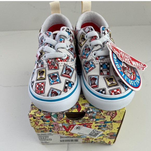 Where’s Waldo X Vans - Picture 3 of 9